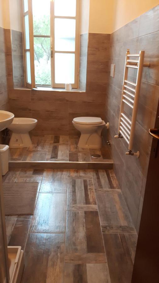 B&B Tenuta Di Vado Piano Nella Selva Di Circe Cerasella Екстериор снимка
